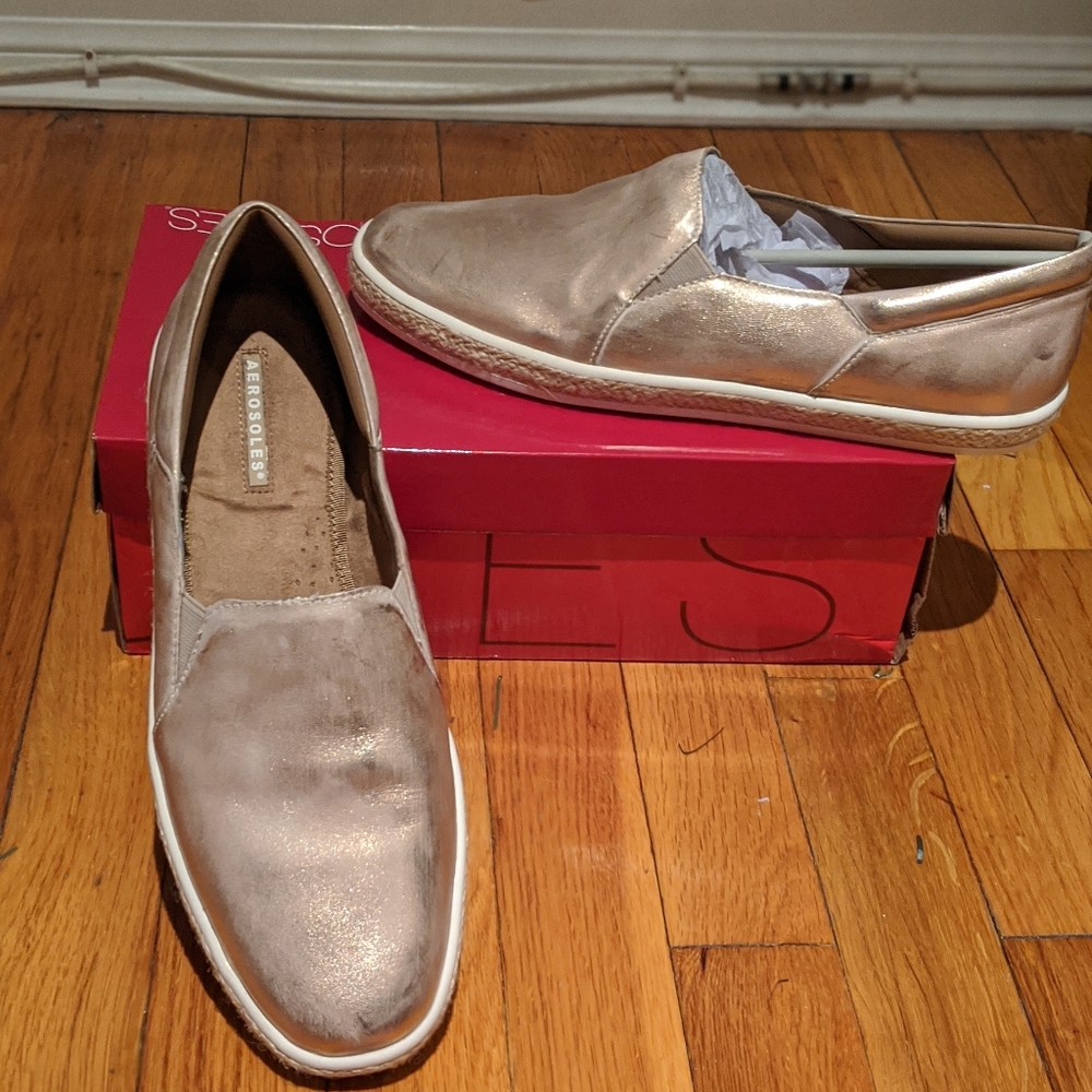 Aerosoles fun fact sneakers